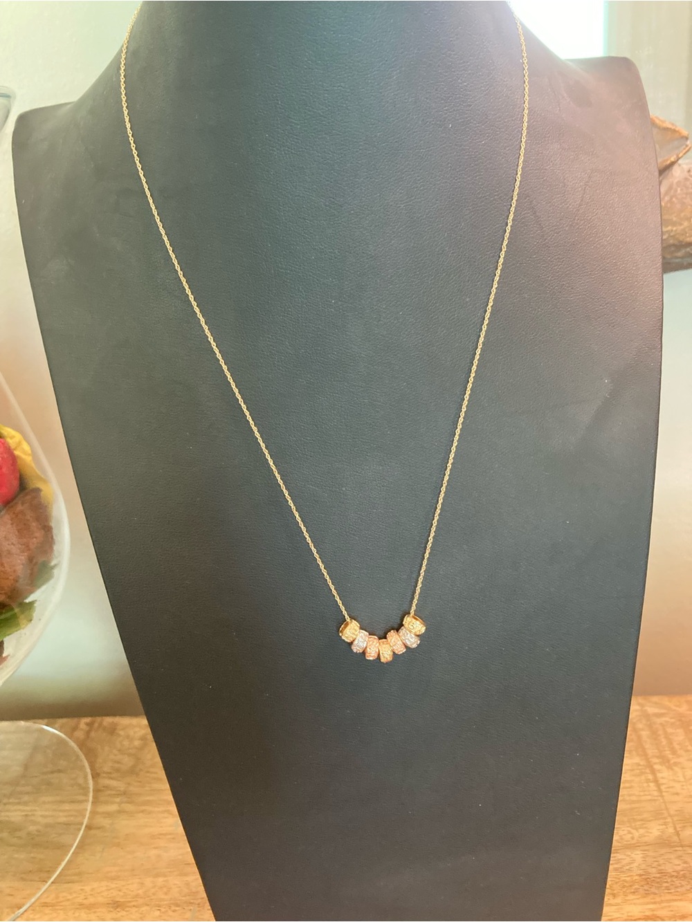 10 Kt Gold Rondel Pendant